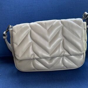 Simply Vera Vera Wang Cream Chevron Shoulder Bag